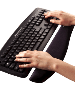 Alternative view of Fellows PlushTouch Keyboard Wrist Support – Black